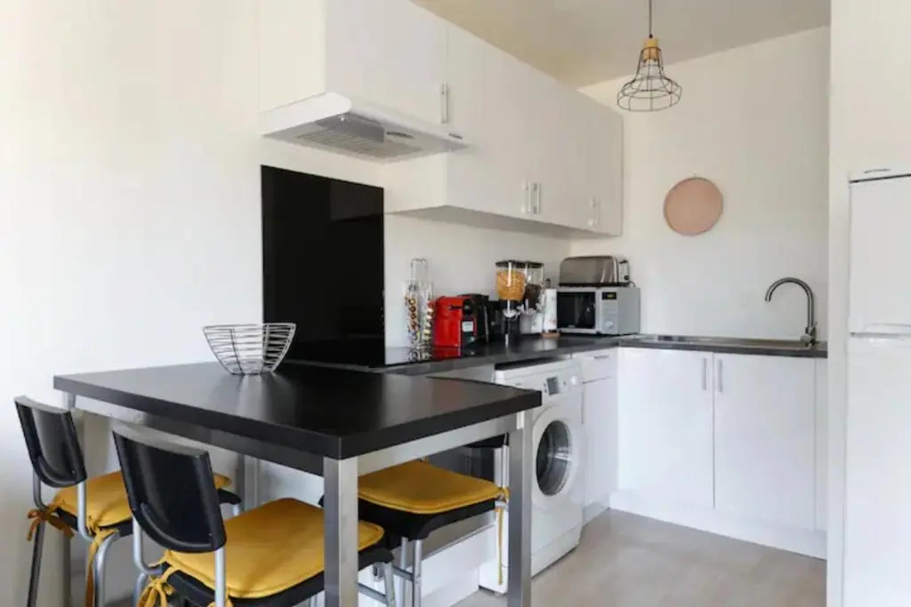 Appartement cozy: 10/15 min des Champs Élysée
