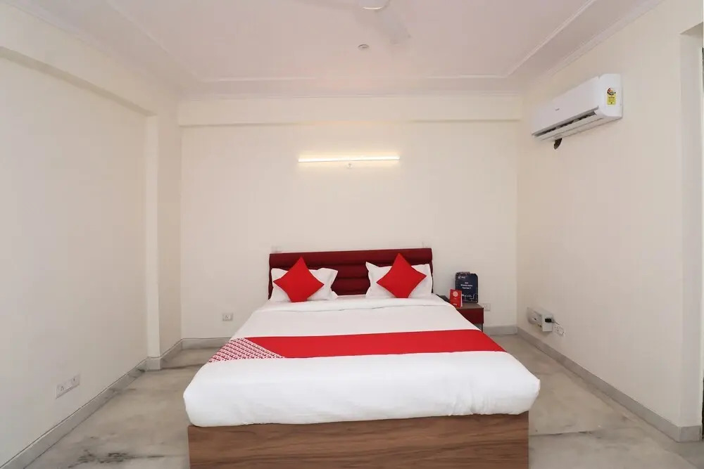 The Golden Circle by OYO Rooms