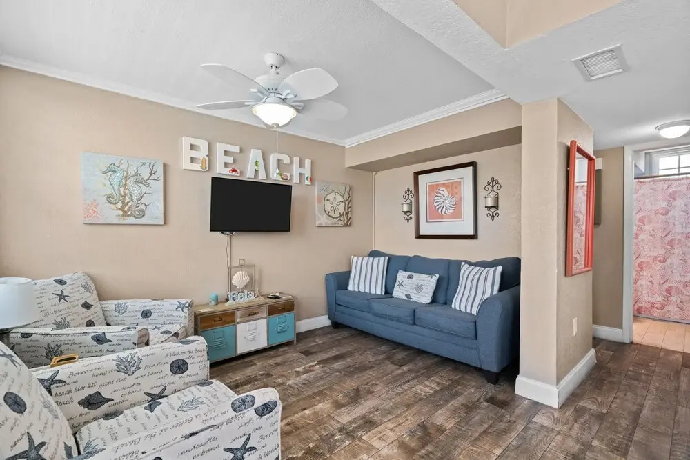 Clearwater Beach Suites 205 2 Bedroom Condo by Redawning