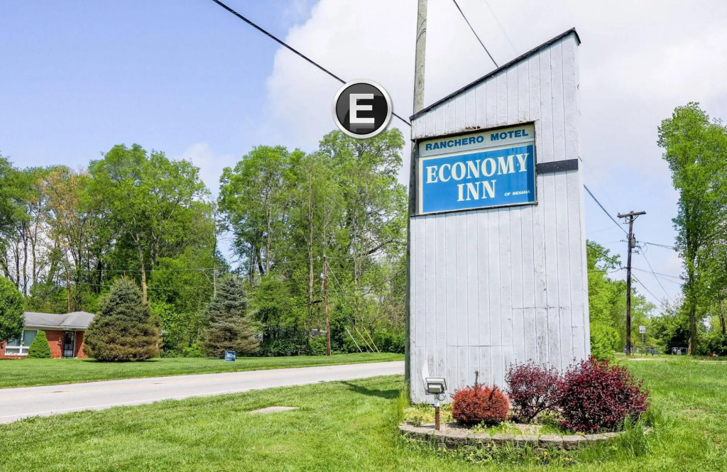 Economy Inn of Bloomington