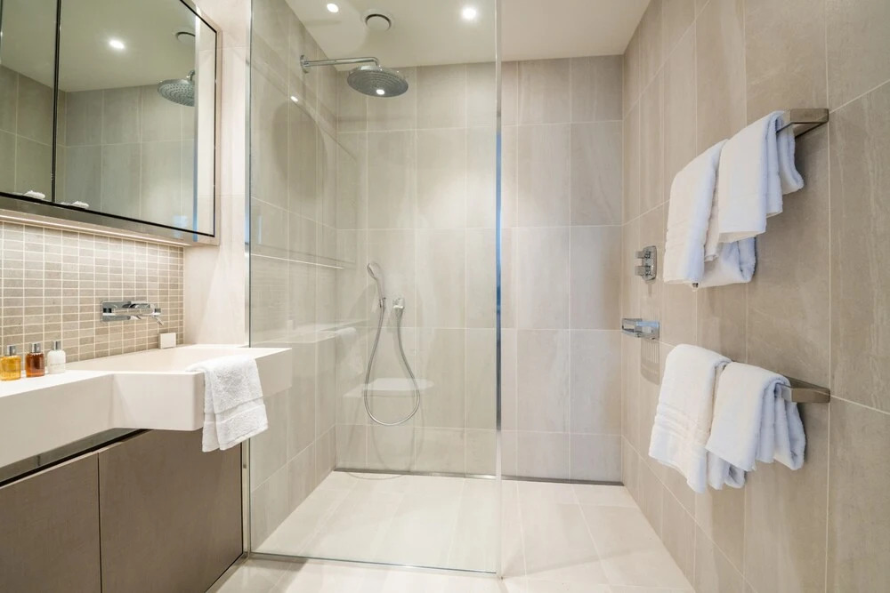 Sensational Studio Apartment in Londons Vibrant Canary Wharf