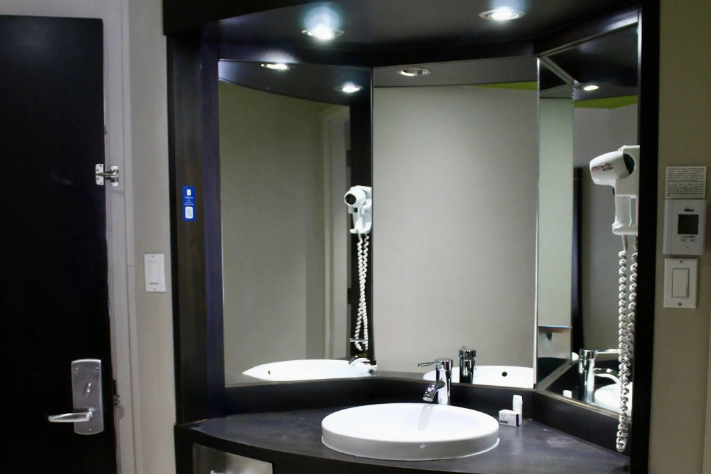 Travelodge by Wyndham Trois-Rivieres