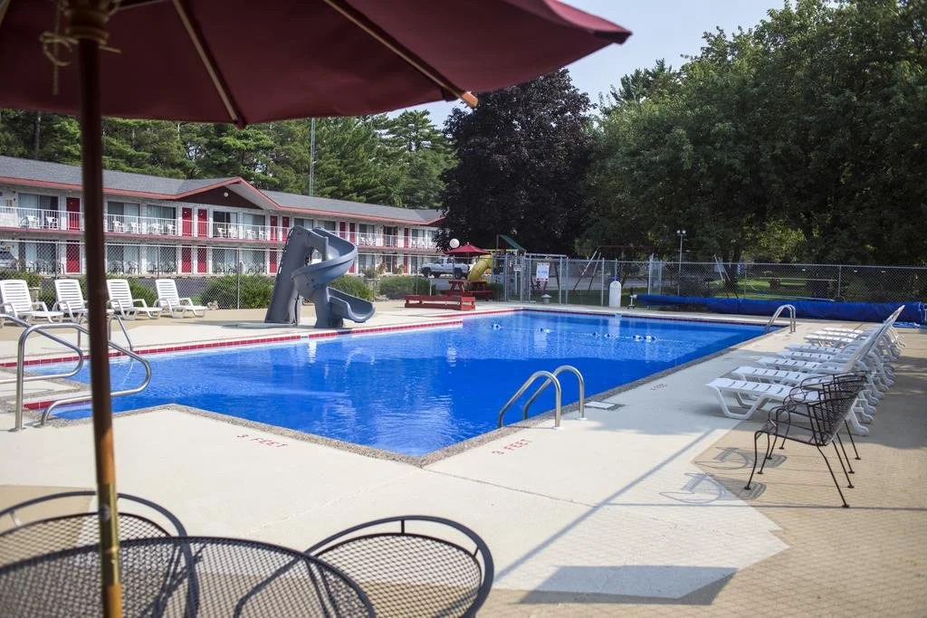 Trails End Motel