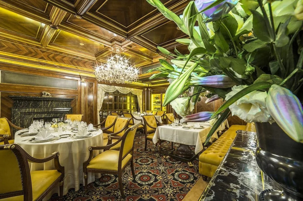 Отель и ресторан IMPERIAL (бывший Ramada)