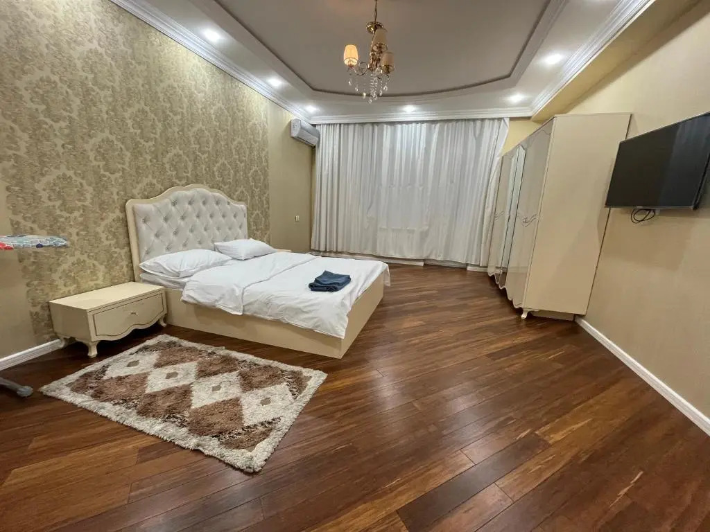 NİZAMİ STREET Center apartment