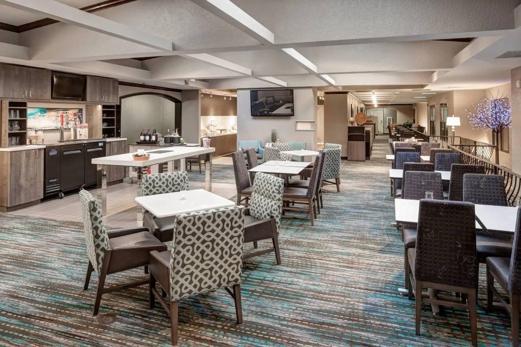 Residence Inn Kansas City Country Club Plaza