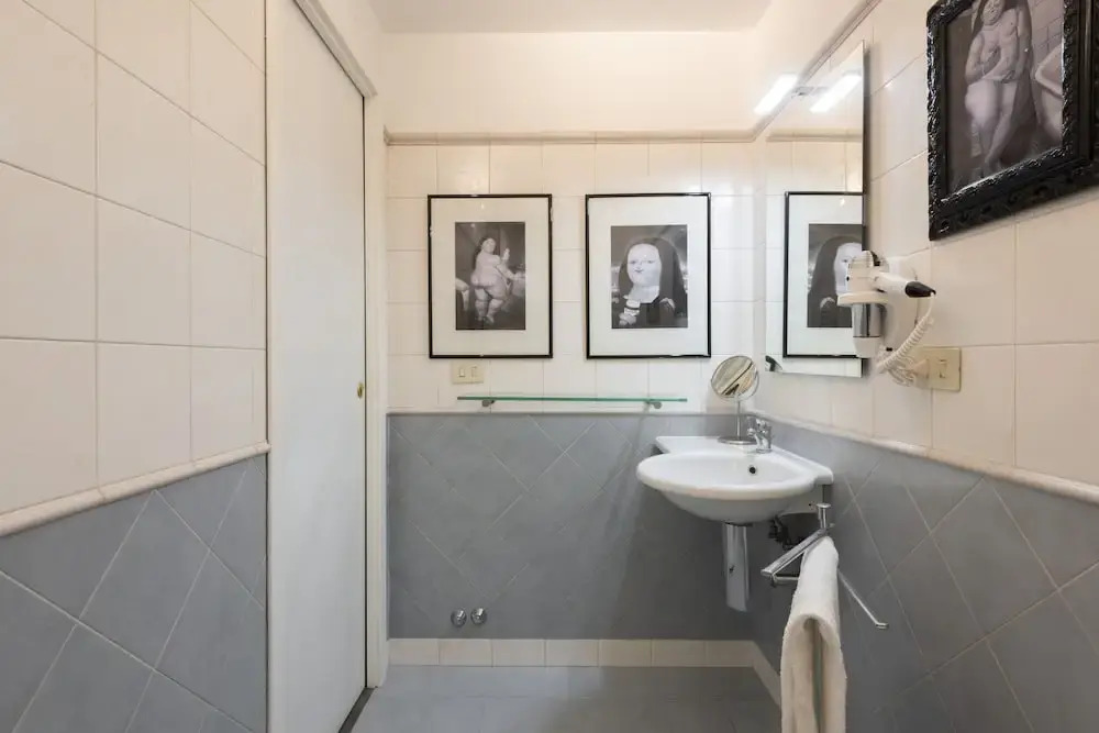 Luxury Large Loft by Dante House, Top Location