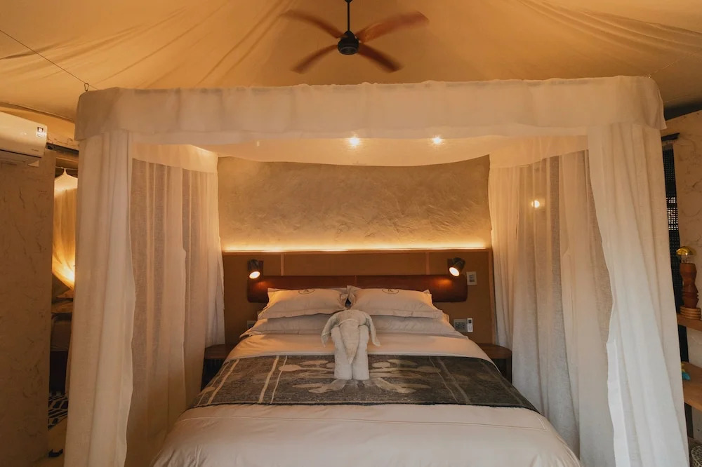 Nuyanaya River Camp