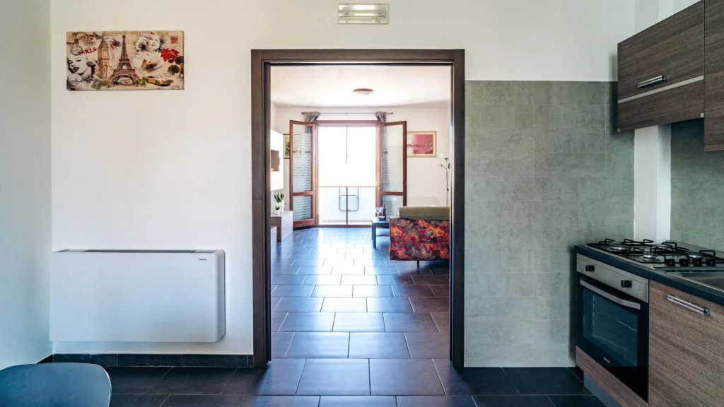 Welcomely - Senyera Apartment