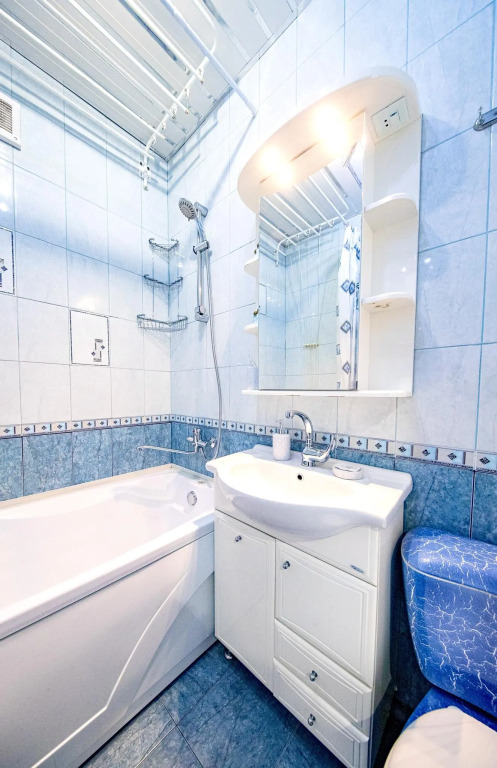Apartment Four Seasons md. Mirny 6/3