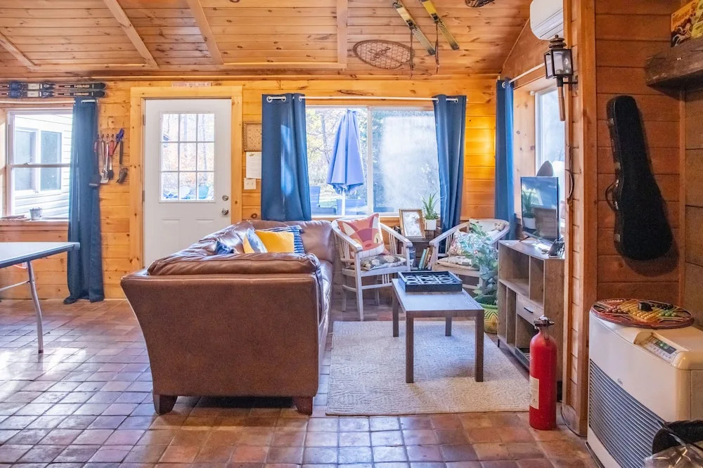 Autumn Leaves, Winter Skis & Board Games: A North