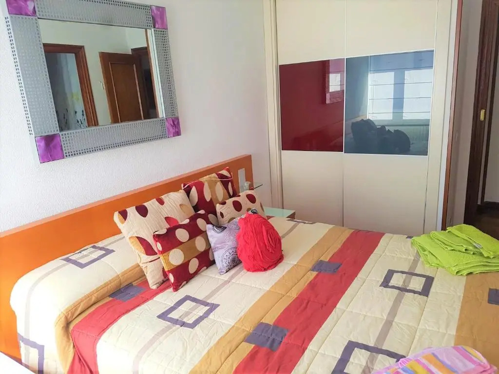 HABITACIONES CON WC PROPIO, COCINA COMPARTIDA Sopela LBI217