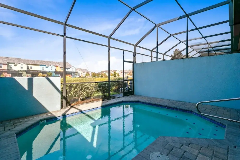 Simply Comfort Amazing 5bd Townhouse