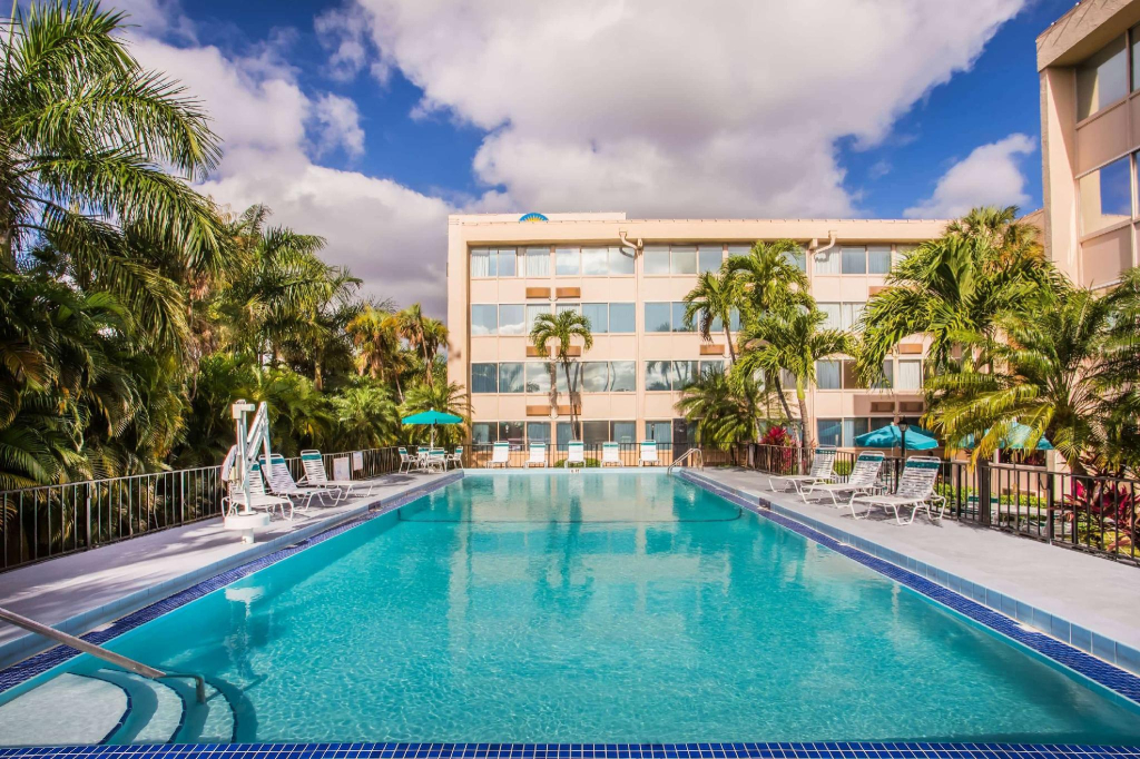 enVision Hotel Miami International Airport