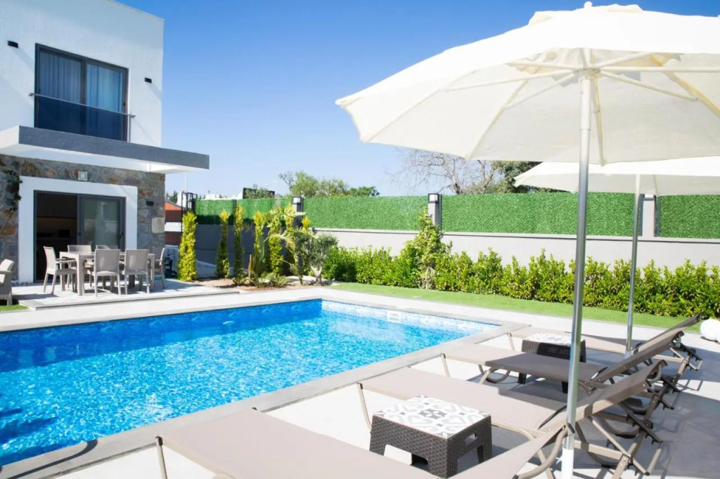 BD4109 Two BedroomedVilla withPool inBodrumYalikavak
