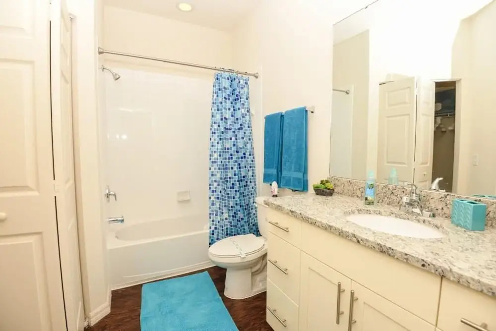 October Special W Lucaya 4 Bed 3 Bath ID: 222785
