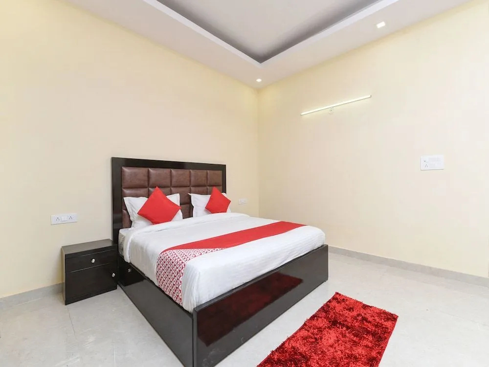 Shubhangni Residency by OYO Rooms