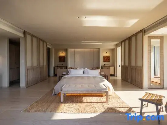 Nanjing Danxi · Zhenzhuquan Hot Springs Lakeside Mountain Lodge