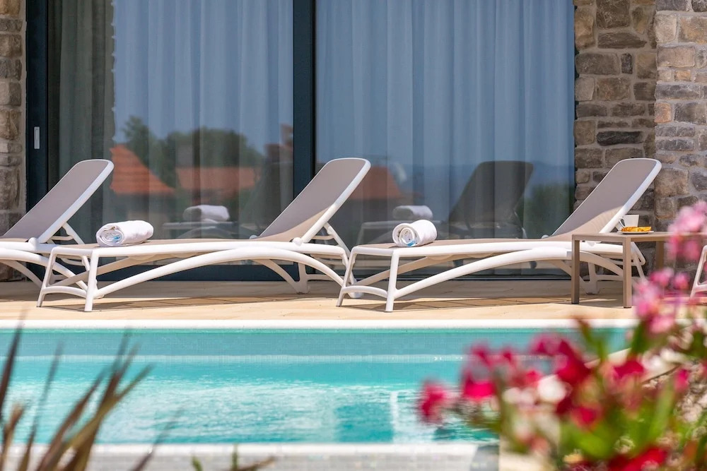 Sun Dance Luxury Villas Resort