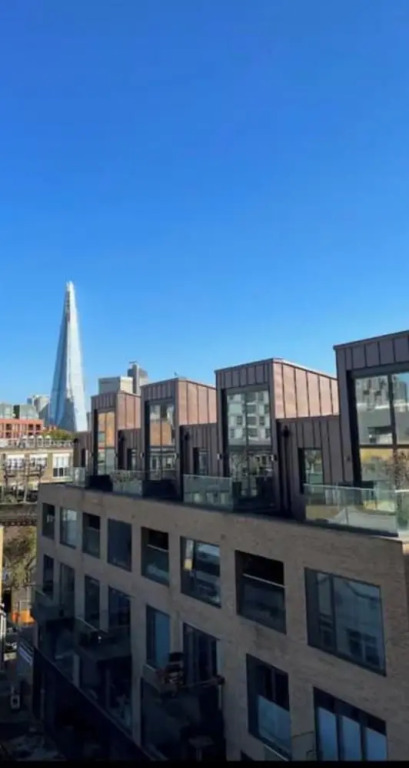 Charming 3-bed Apartment in London