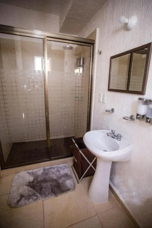 Casa nueva en Olivos 3, excelente ubicación