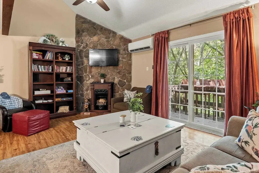 Slope Lodge Prime Skiing Location Indoor Pool, Hot Tub, Sauna Private Deck