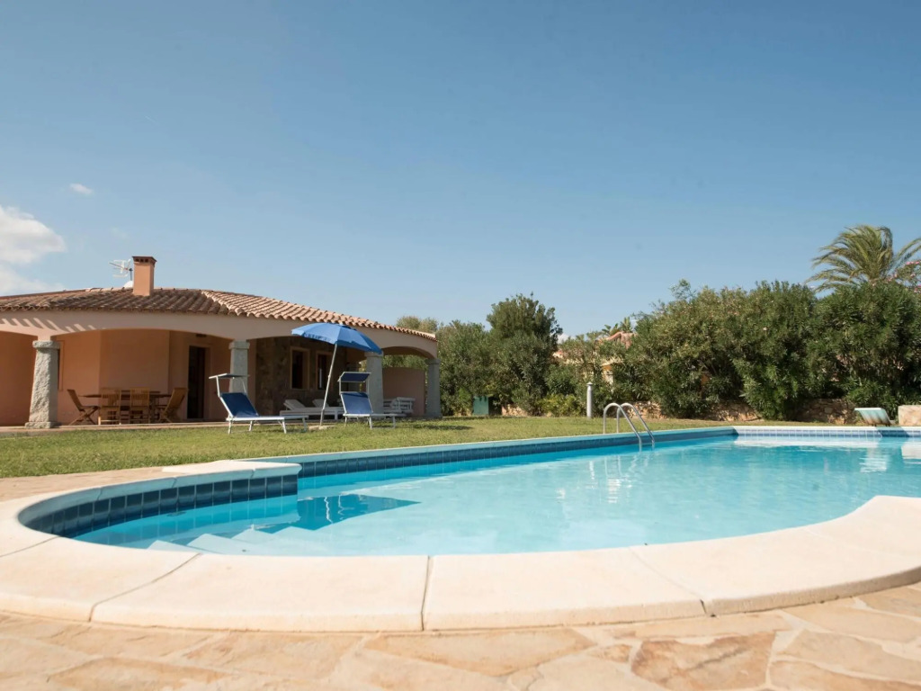 Villa on Costa Rei near Sandy Beach