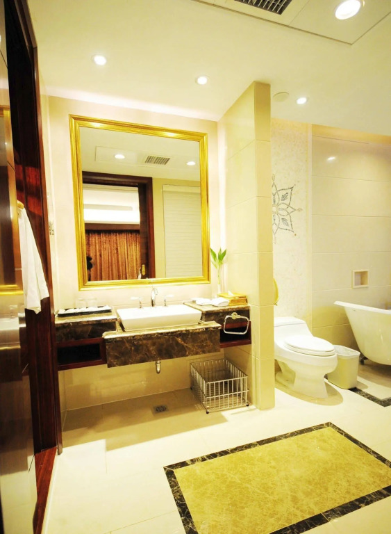 St Tropez Hotel