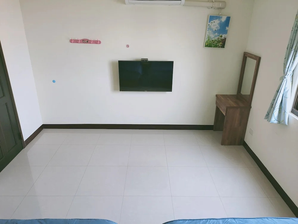 Family of Five Guesthouse
