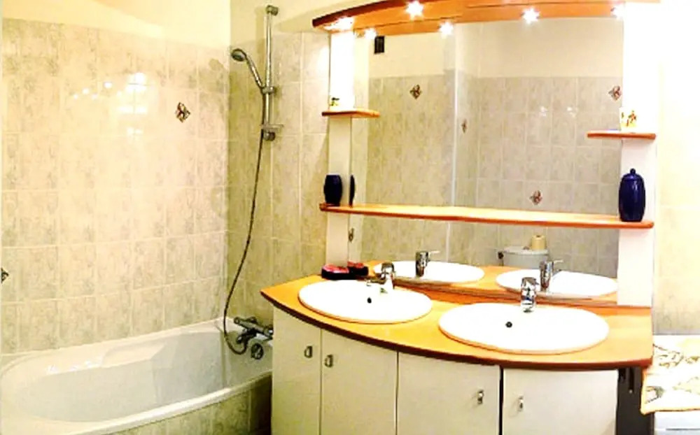 Studio In Biarritz With Enclosed Garden 600 M From The Beach