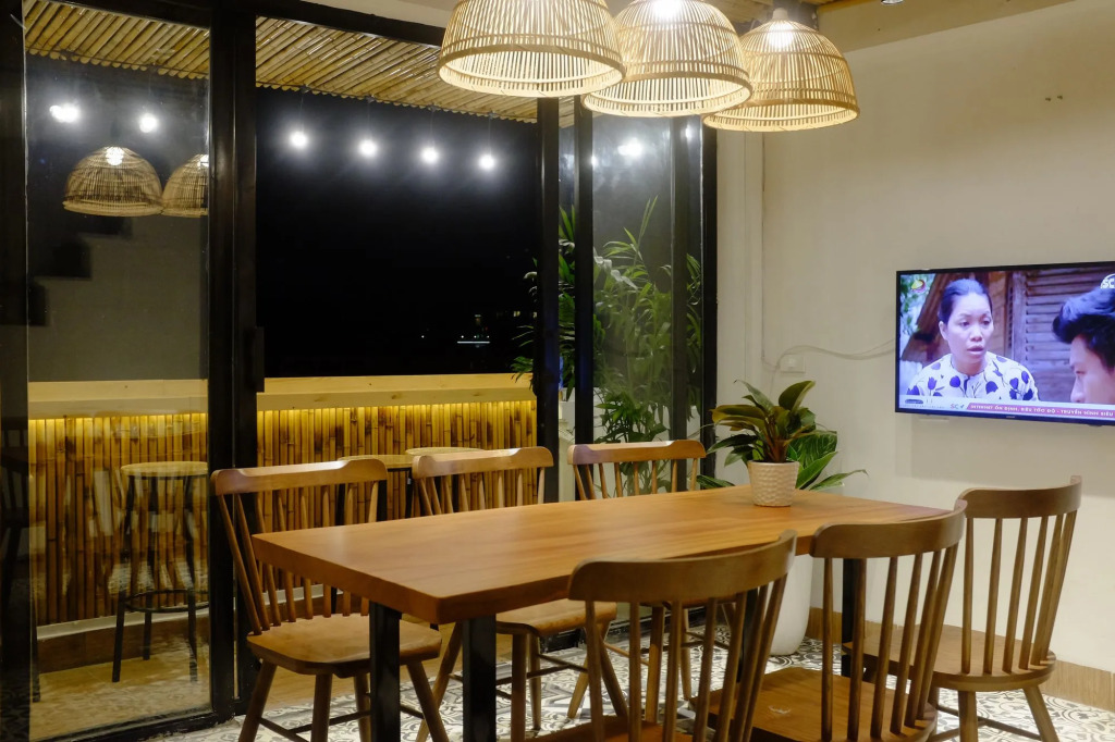 The Autumn Homestay