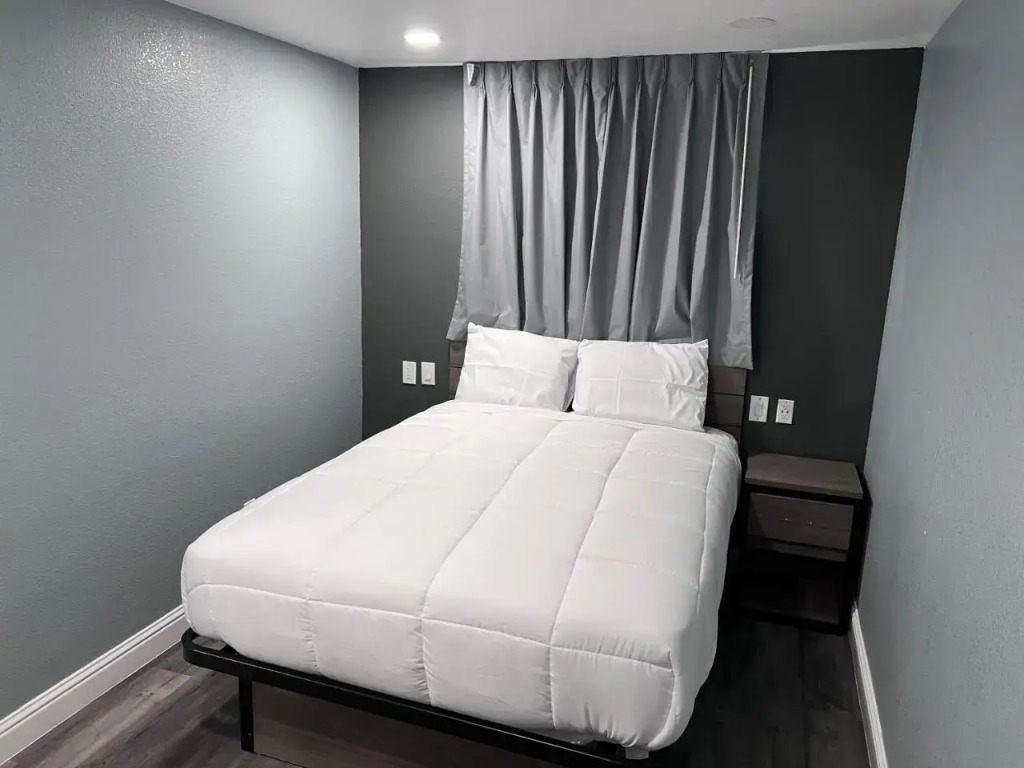 Travelodge Santa Cruz Riviera