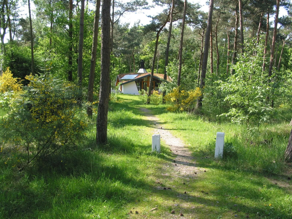 Eco holiday home with wood stove, in a holiday park in the middle of nature