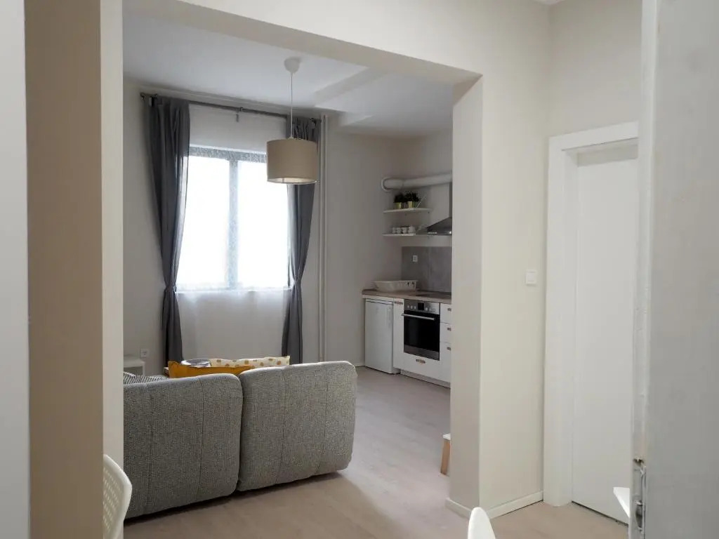 Caché ✦ Bright One-Bedroom Apartment in Sofia