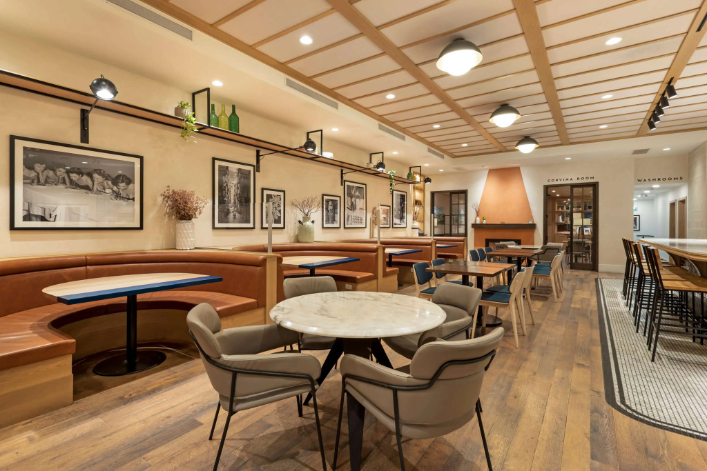 Best Western Plus Baker Street Inn