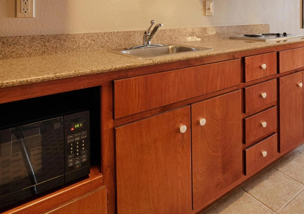 Best Western Plus Hopewell Inn