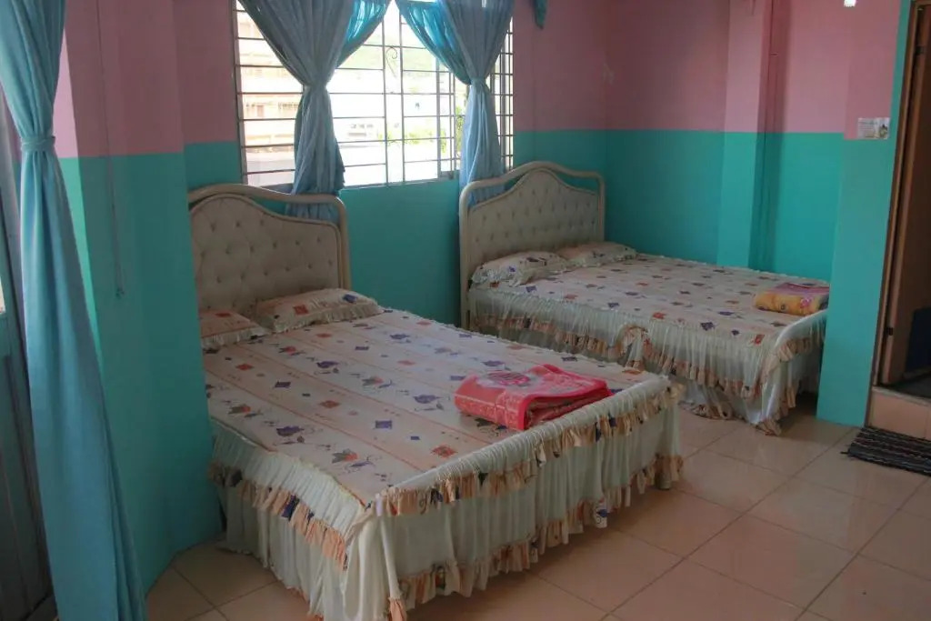 Huỳnh Hương Guesthouse