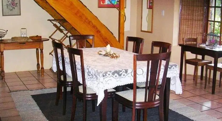 Fairwinds Rose Cottage