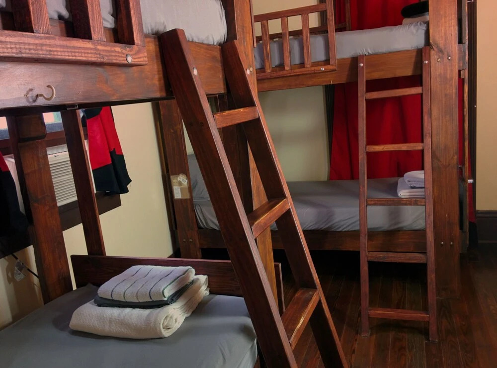 Site 61 Guesthouse