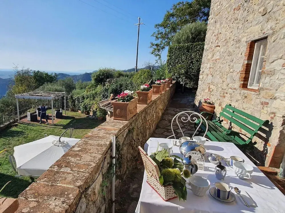 Stone House in Chiatri With Lake Views