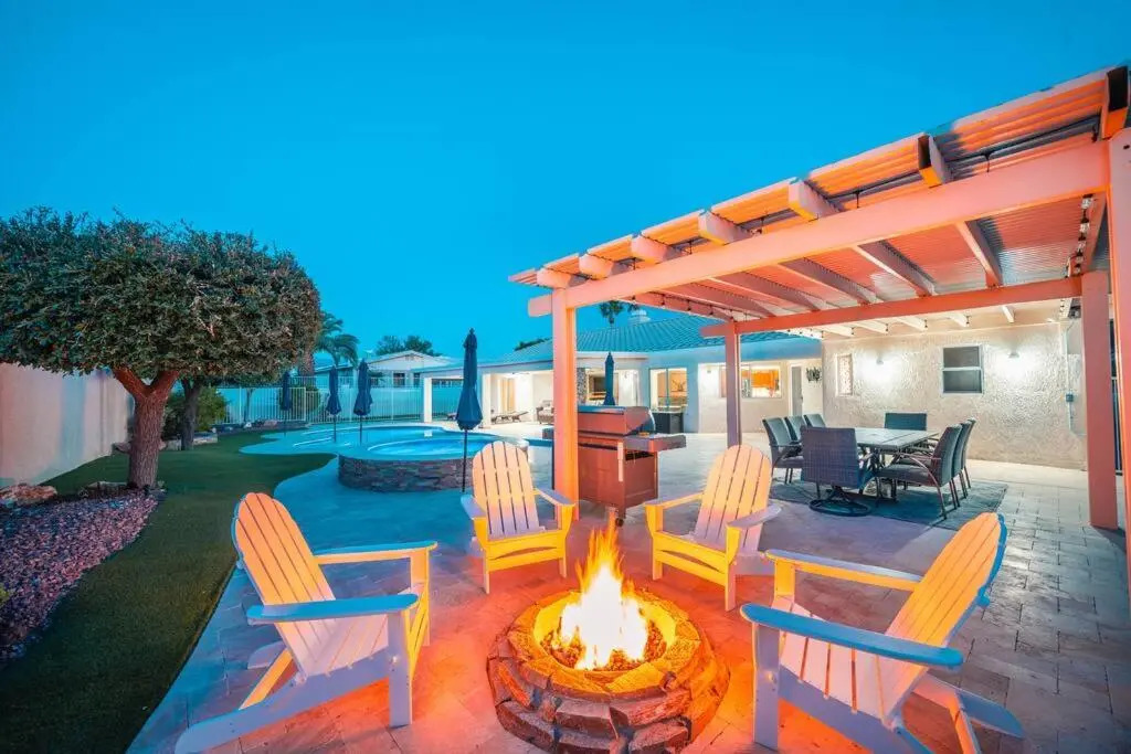 New! Lake Havasu Oasis w/ Custom Pool & Spa-