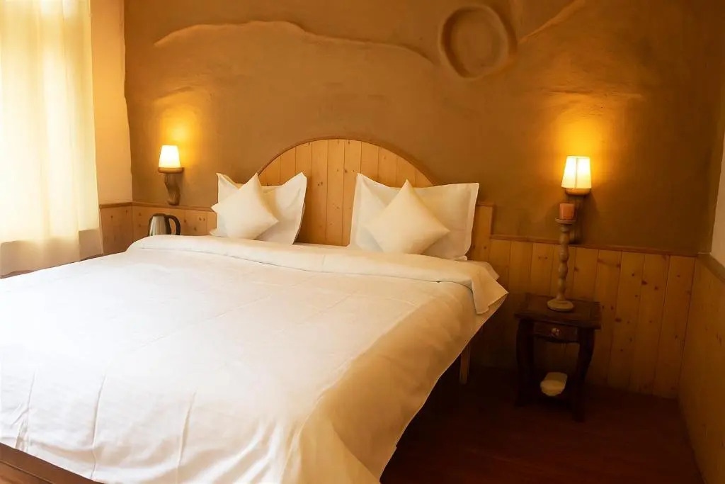 Beholden Stay & Cafe-Mountain View Boutique Stay in Old Manali
