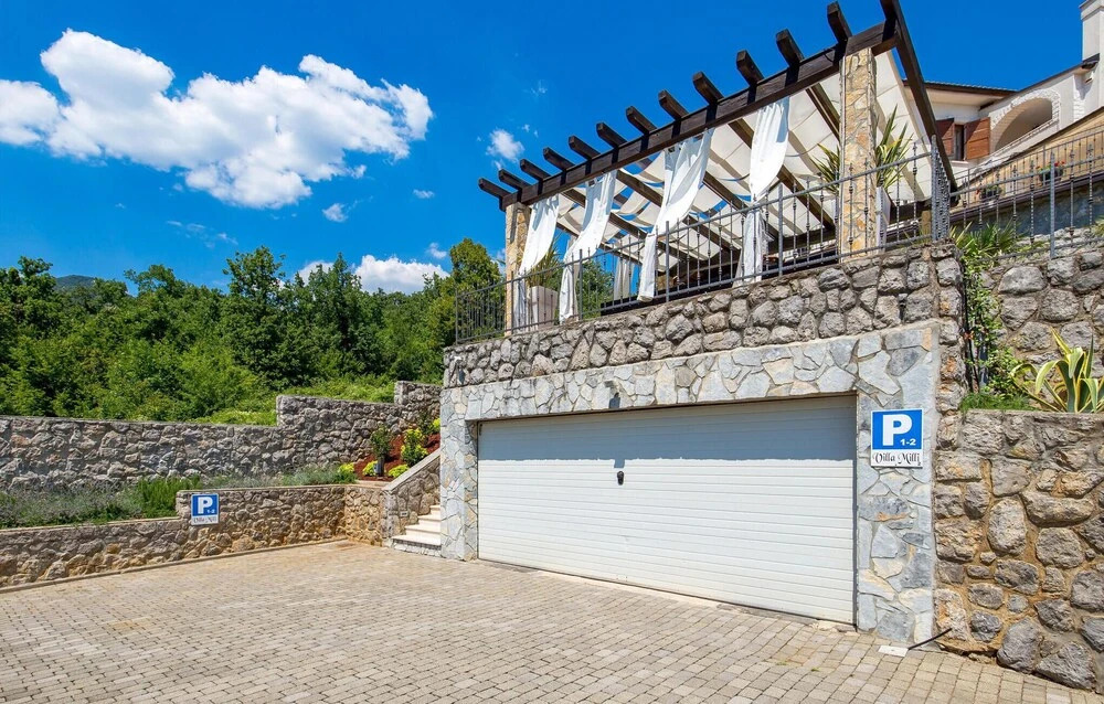 Lovely Home In Veprinac