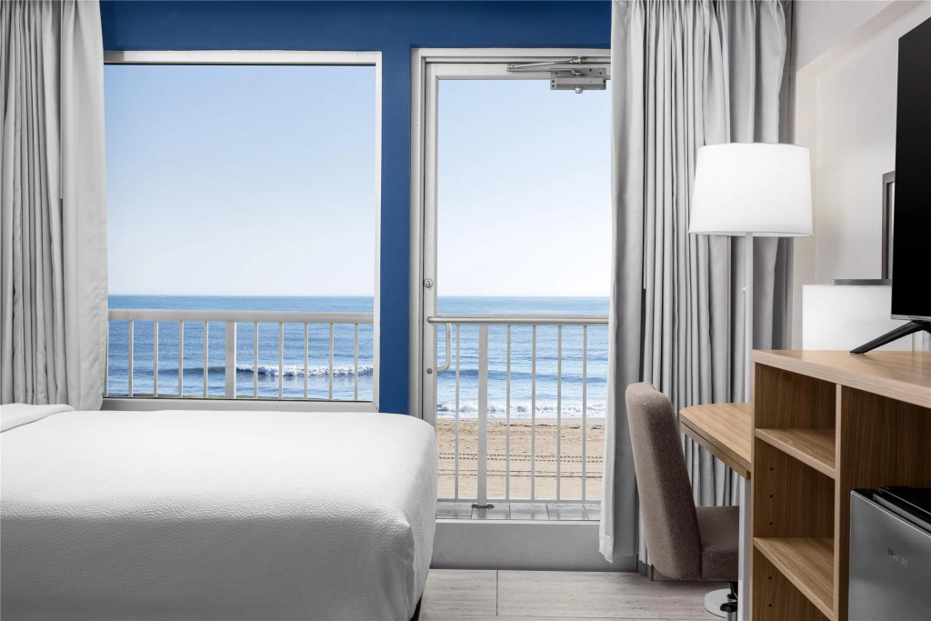 Spark by Hilton Virginia Beach Oceanfront