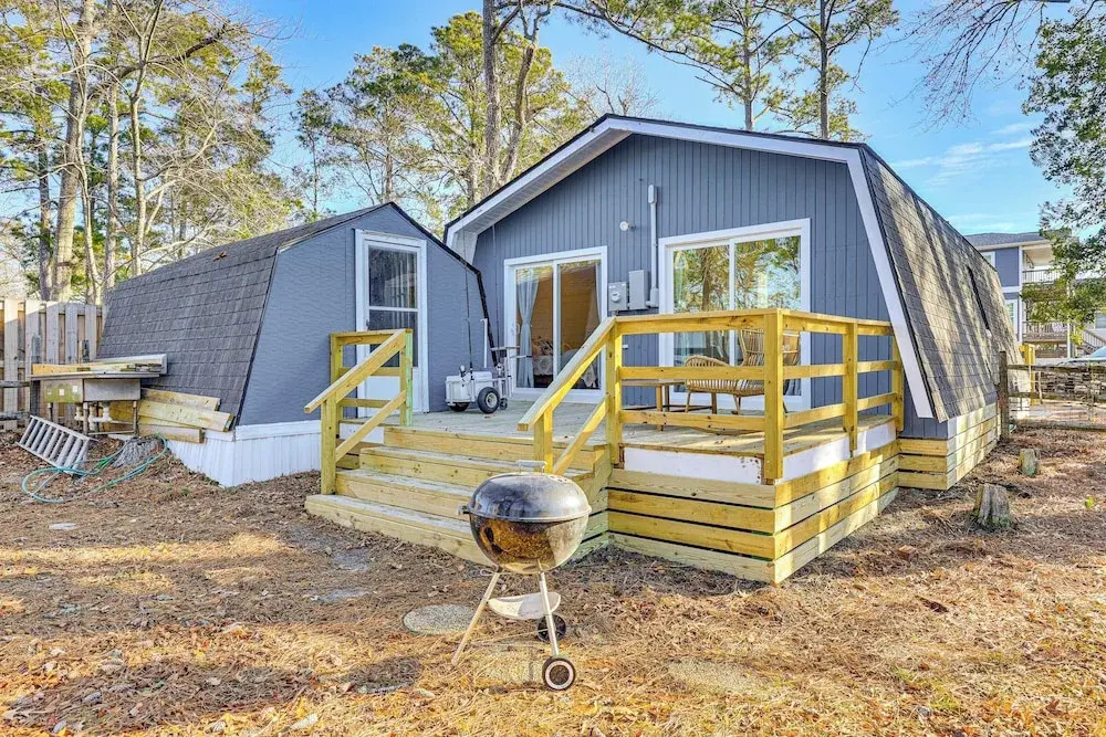 Boat, Fish & Bike: Oak Island Home w/ Large Yard