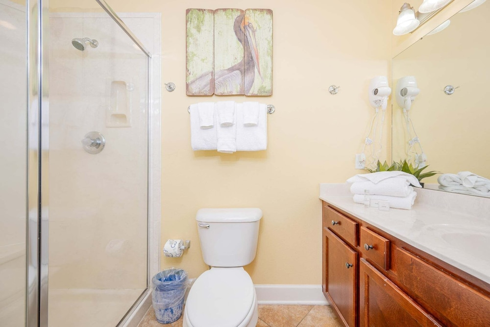 The Oasis 601 Formerly Phoenix West Ii 601 4 Bedroom Condo