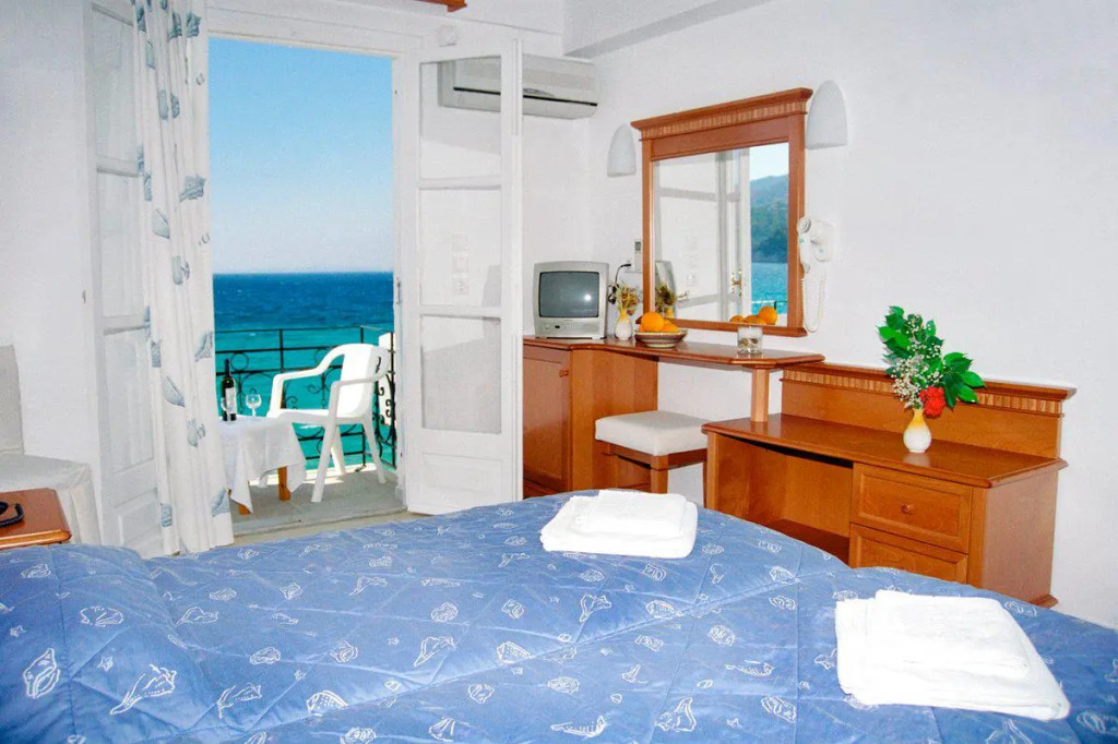 Olympia Beach Hotel