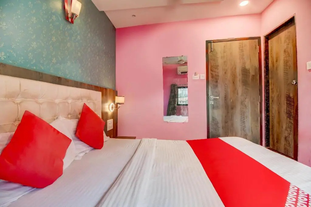 OYO 67027 Grace Inn