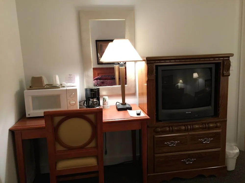 Holiday Lodge