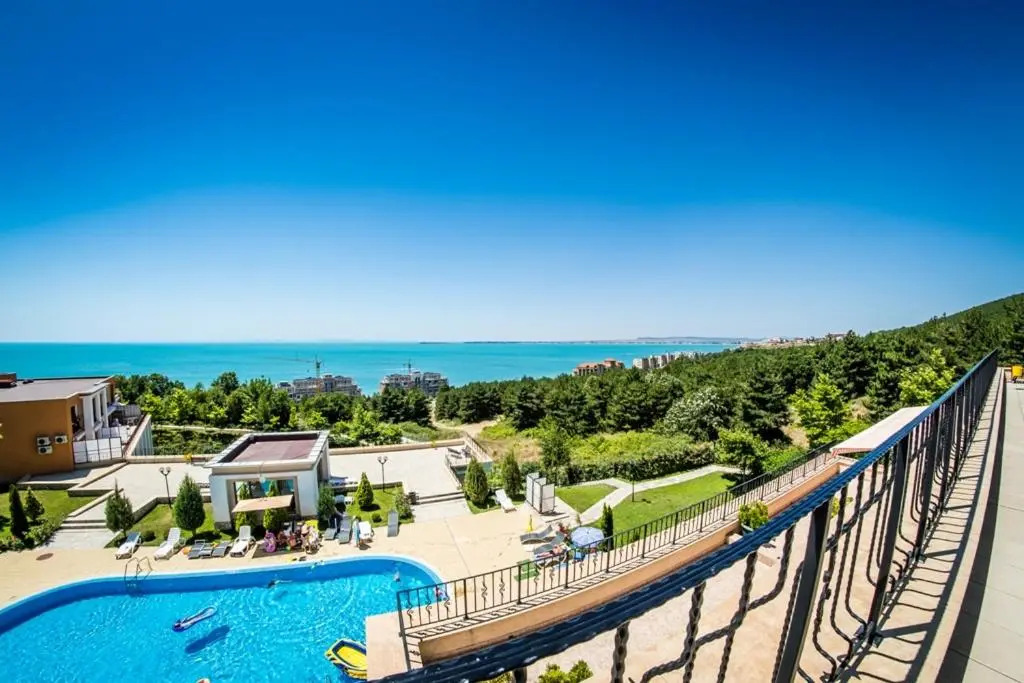 Destination Bulgaria 2000 Summer Private Apartments Crown, Imperial, Panorama